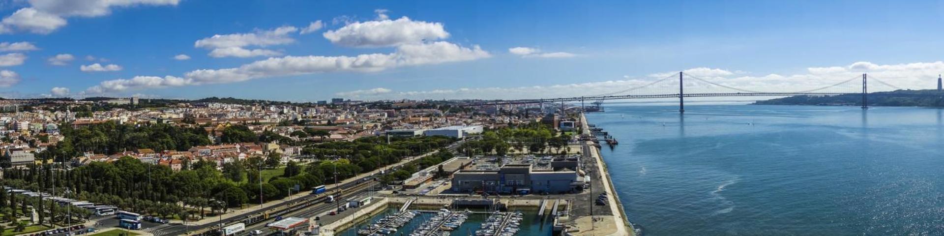 Appartamento Guestready - Alges Apt With Stunning Rooftop Pool Esterno foto