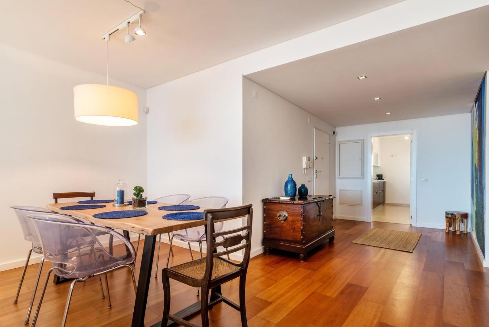 Appartamento Guestready - Alges Apt With Stunning Rooftop Pool Esterno foto